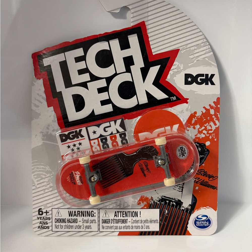 BRAND NEW SEALED TECH DECK DGK COMB SERIES